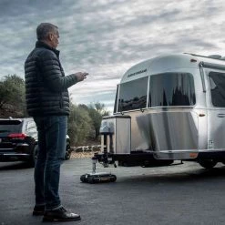 TRAILER VALET Remote Controlled RV and Trailer Mover with 9,000 lbs. Tow Capacity 13 TRAILER VALET Remote Controlled RV and Trailer Mover with 9,000 lbs. Tow Capacity -Boat Trailering Sales Store 19953157 6 1500.15032021110022